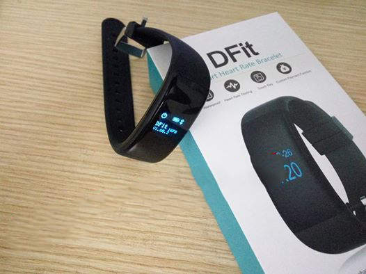 vong-deo-tay-thong-minh-dfit-d21-2.jpg