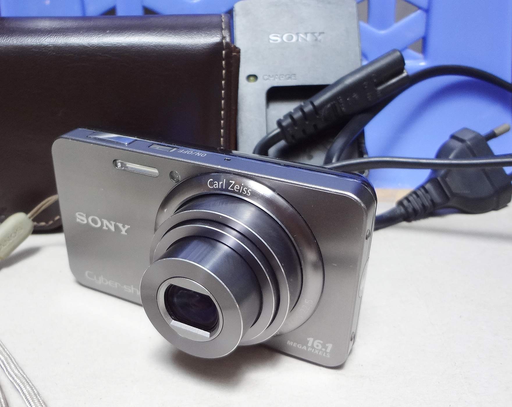 sony 570-2.JPG