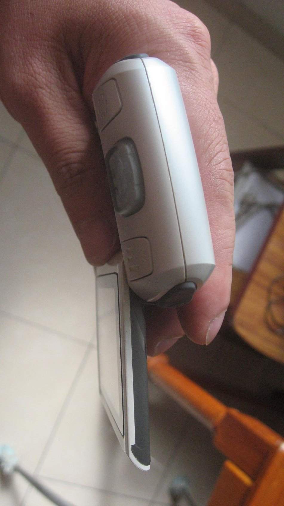 SLIDE SIDE.jpg