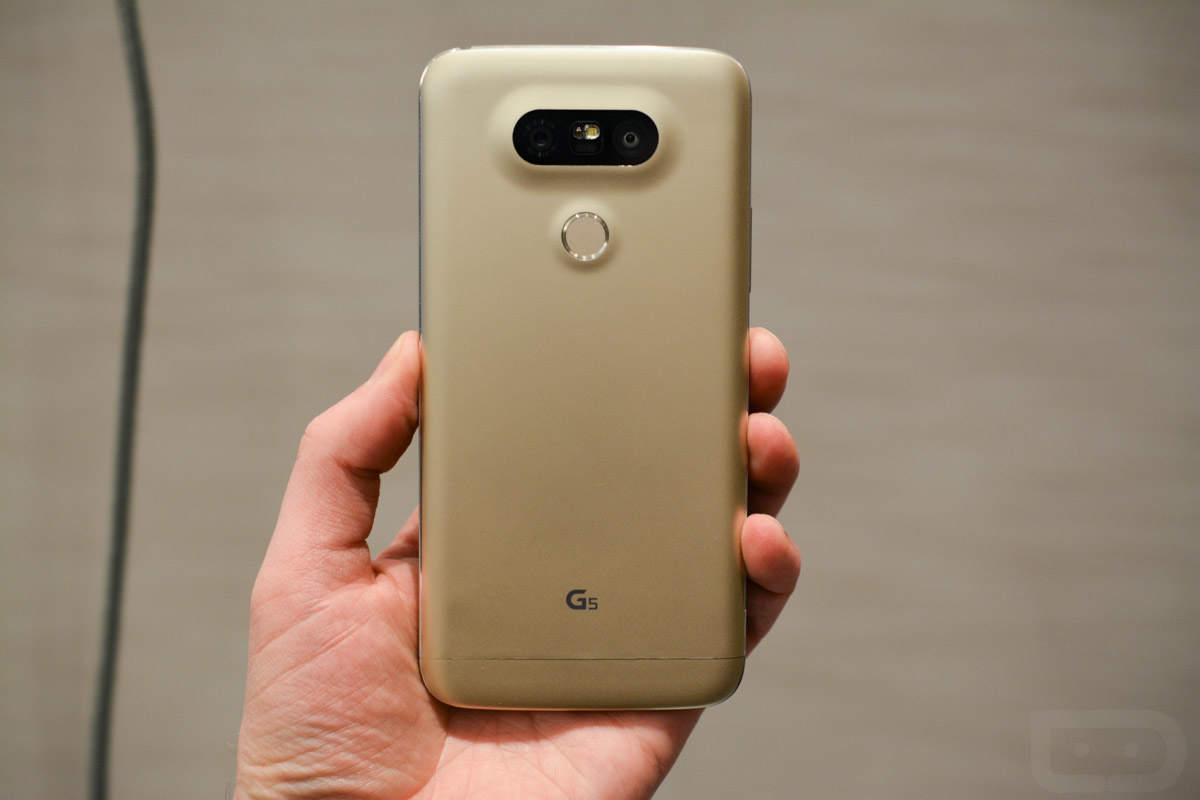 lg-g5-in-hand-6.jpg