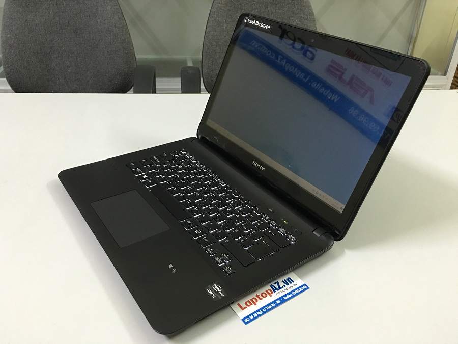 692_sony_vaio_svf14_laptopaz__4_.JPG