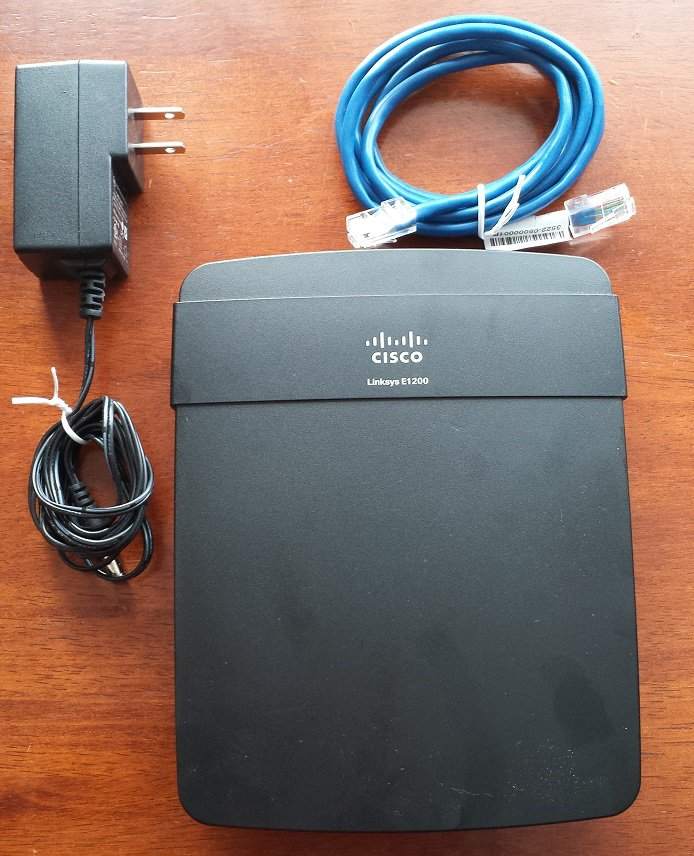 router wifi cisco e1200 v2 (1).jpg