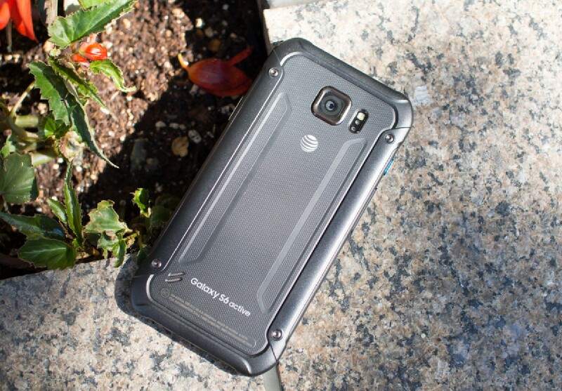 galaxy-s6-active-back-angle-concrete.jpg