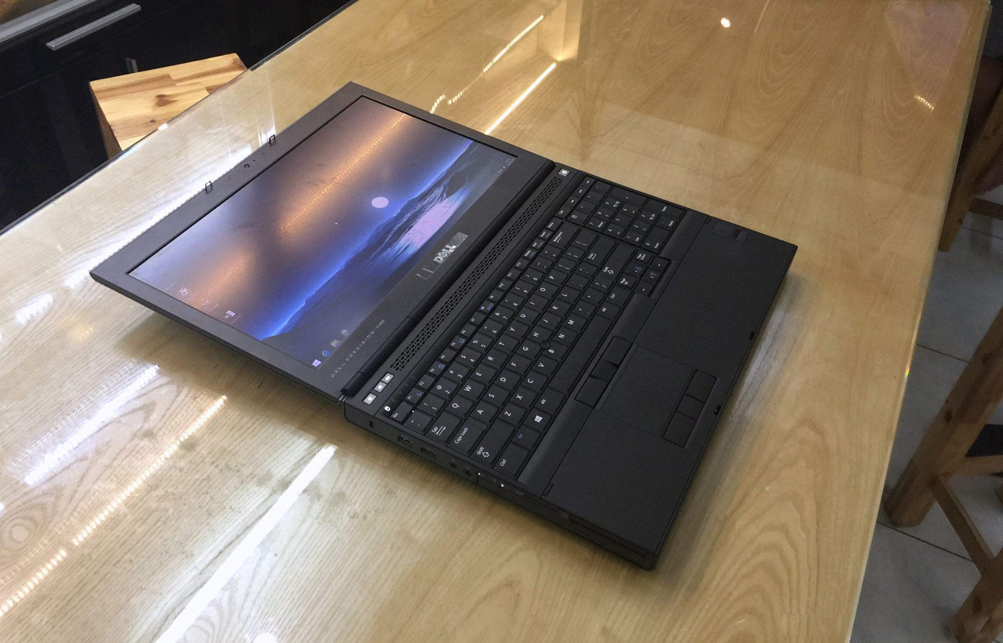 Dell M4600 02.jpg