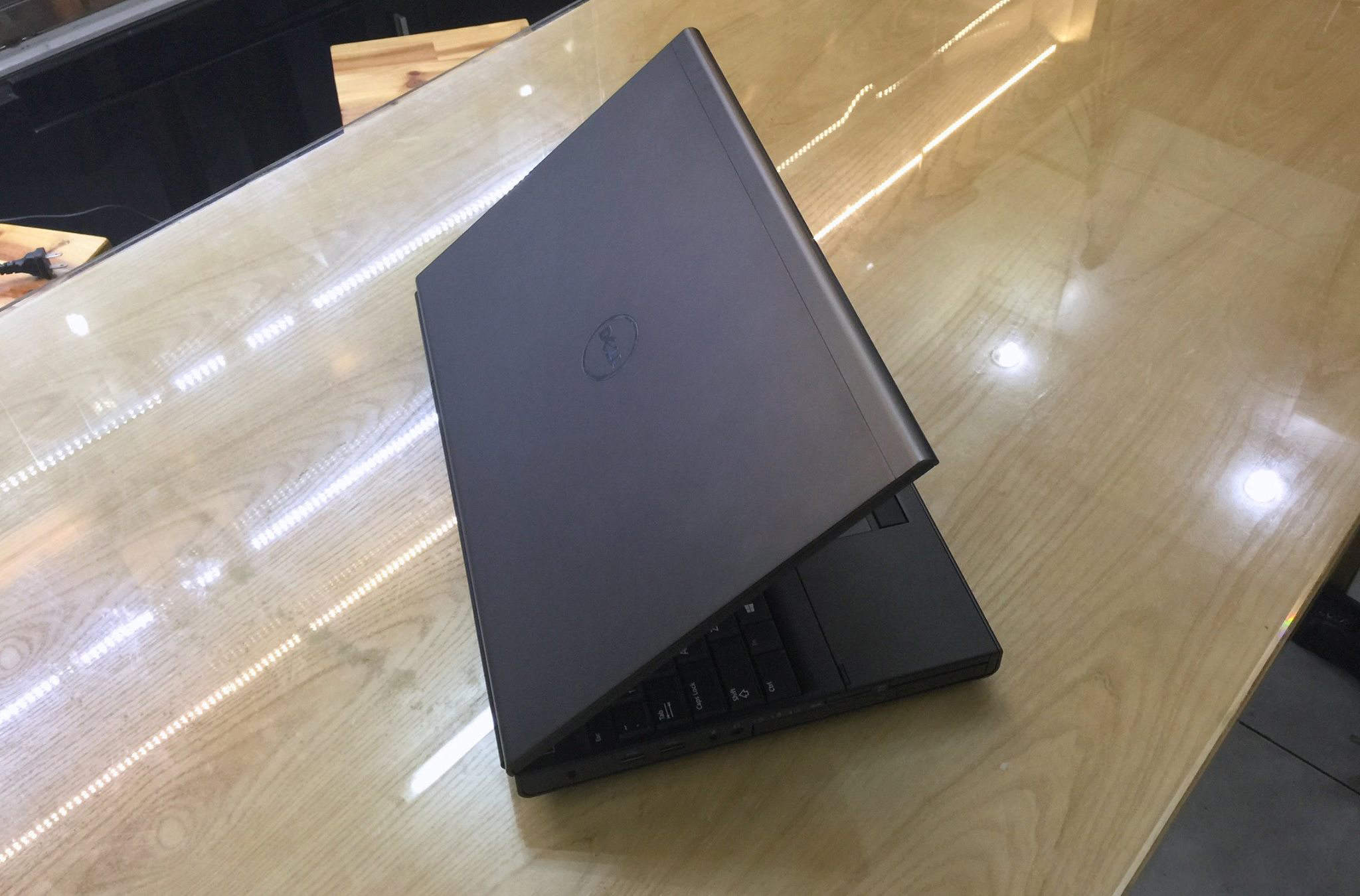 Dell M4600 03.jpg