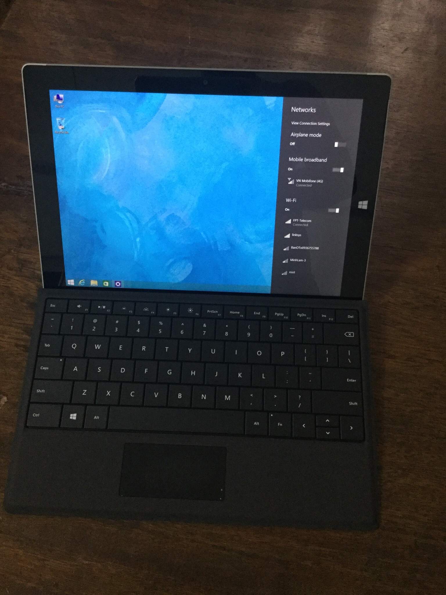 Surface3 4G LTE 1.6GHz 4GB SSD128g Win10 - PC/タブレット