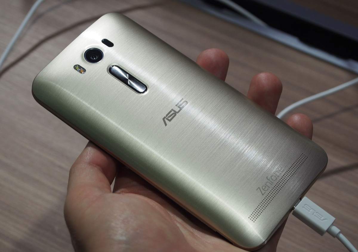 zenfone-11.jpg