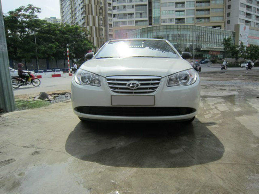 Elantra-2011 (1).JPG