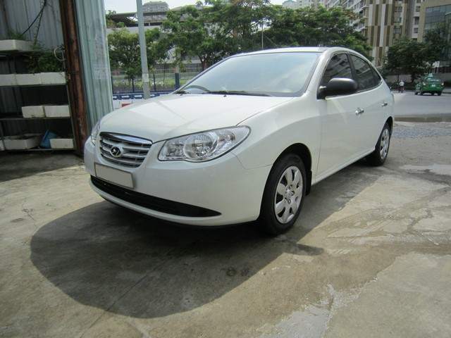 Elantra-2011 (3).JPG