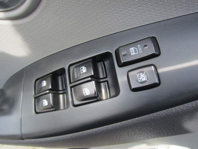 Elantra-2011 (10).JPG