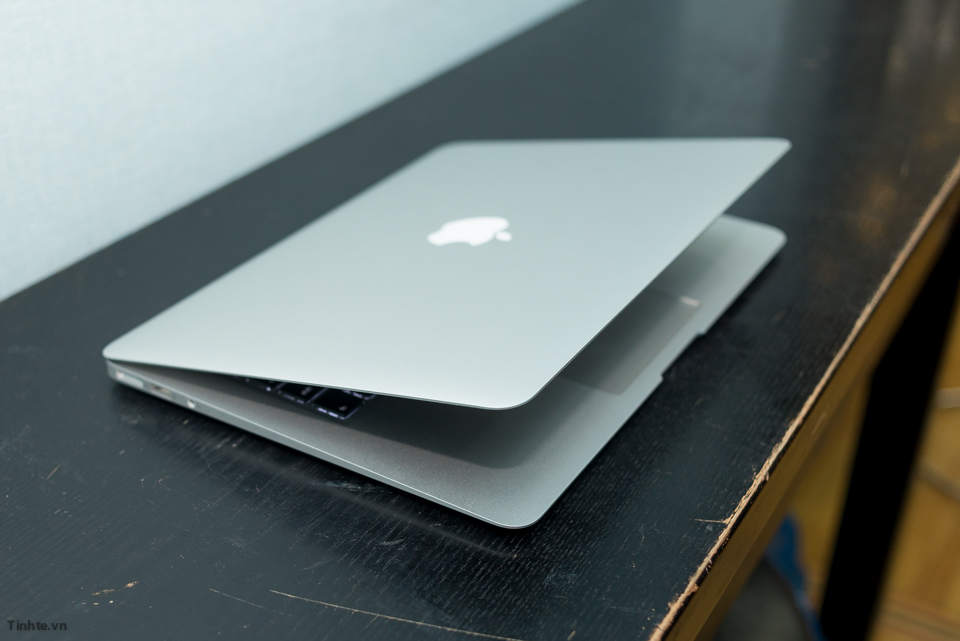 2481195_tinhte.vn-macbook-air-2014-15.jpg