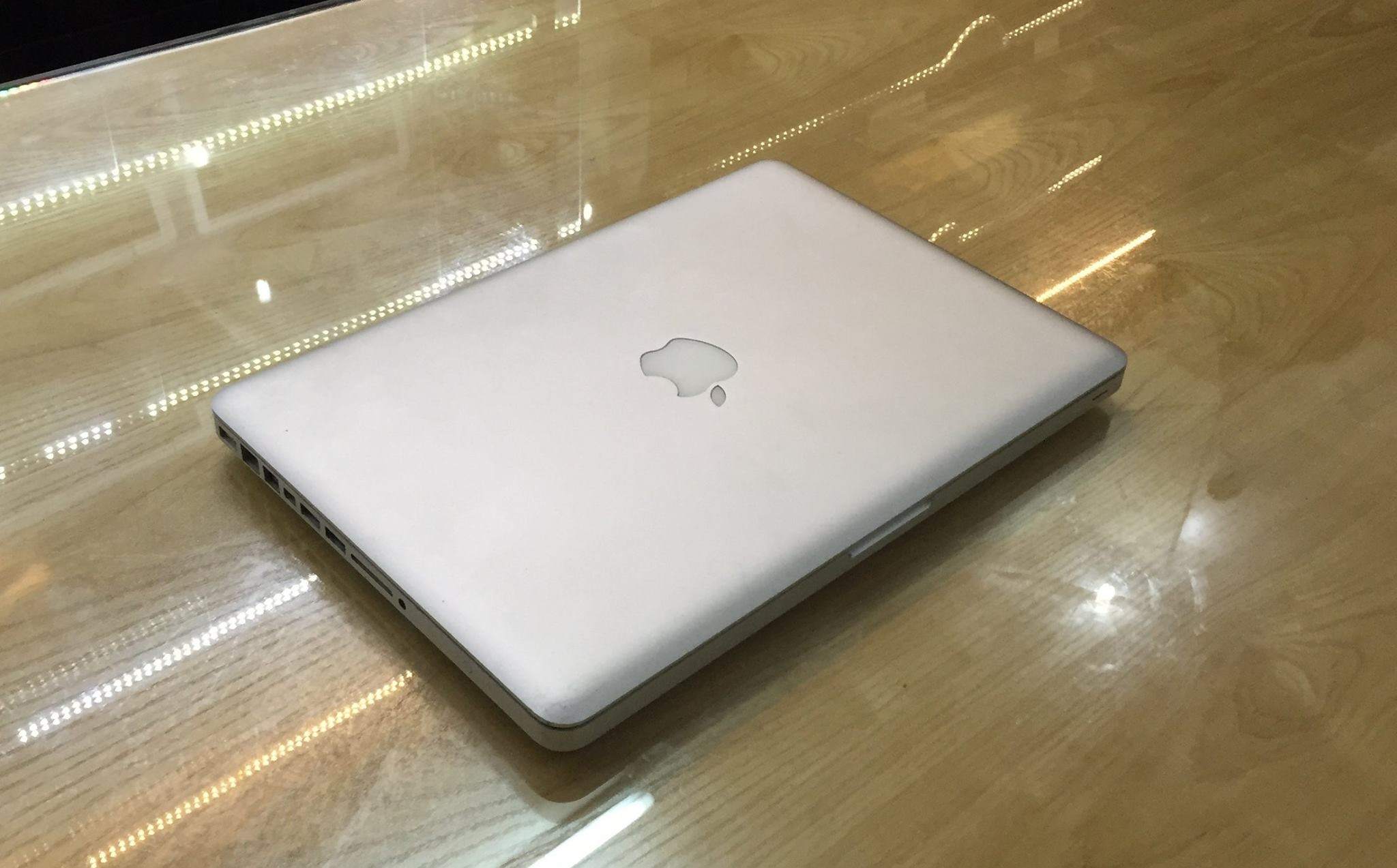 Mac.jpg