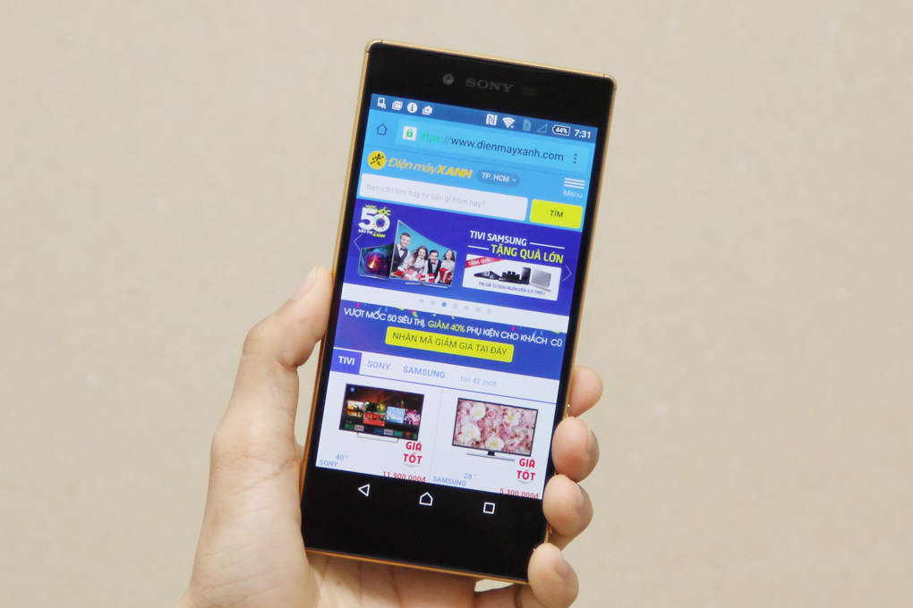 sony-xperia-z5-premium-vang-dong-org-1.jpg