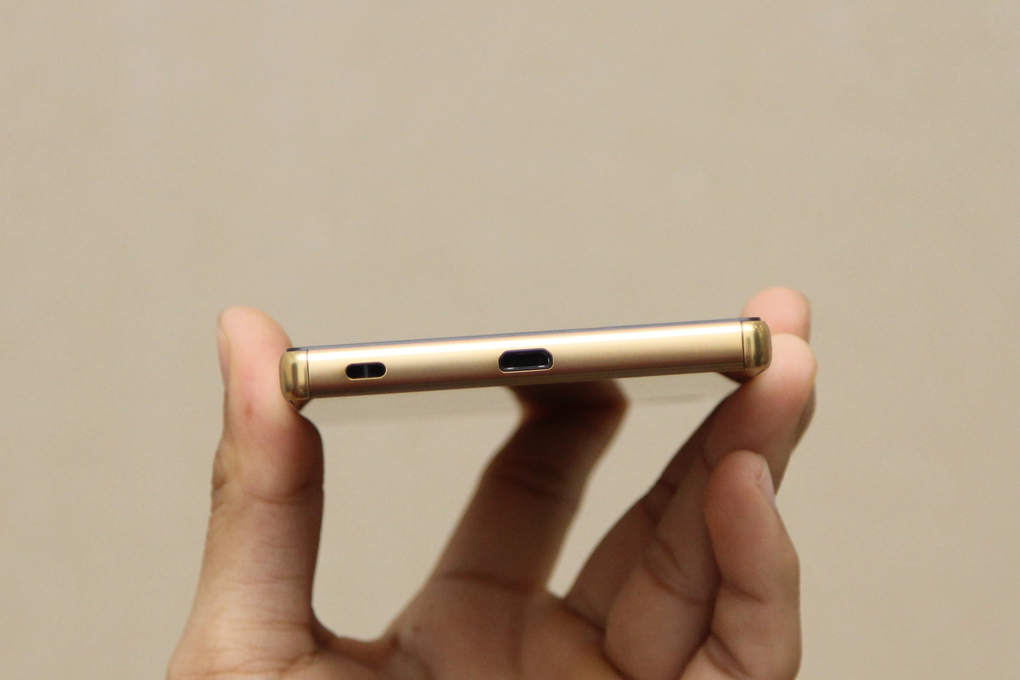 sony-xperia-z5-premium-vang-dong-org-6.jpg