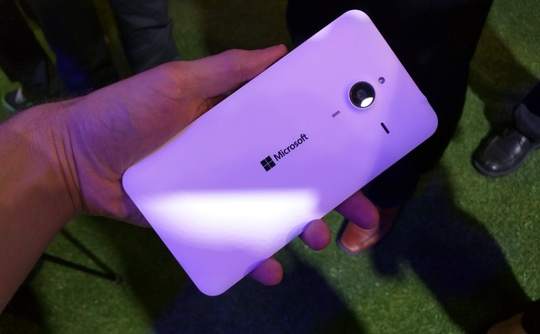 lumia-640-xl-back-540x334.jpg