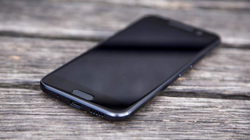 htc_10_b.jpg