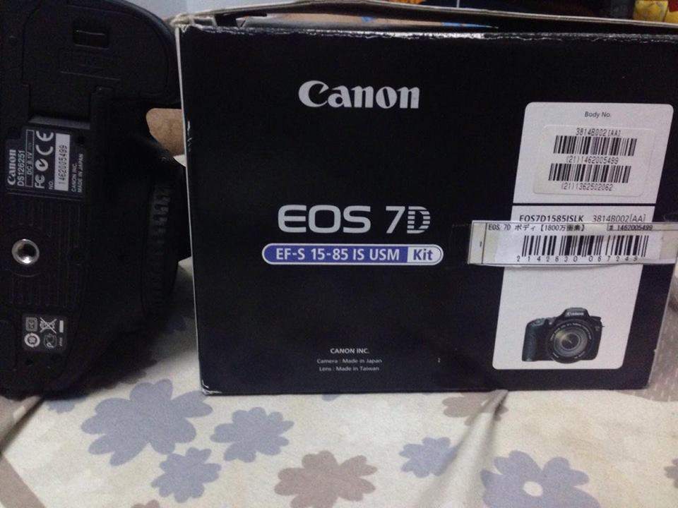 Canon 7D là một trong những máy ảnh chuyên nghiệp hàng đầu trên thị trường, được đánh giá cao về chất lượng hình ảnh và tính năng. Nếu bạn đang muốn sở hữu một máy ảnh chụp ảnh và quay video với chất lượng tốt, Canon 7D là sự lựa chọn hoàn hảo. Hãy xem hình ảnh để khám phá thêm tính năng của máy ảnh này!