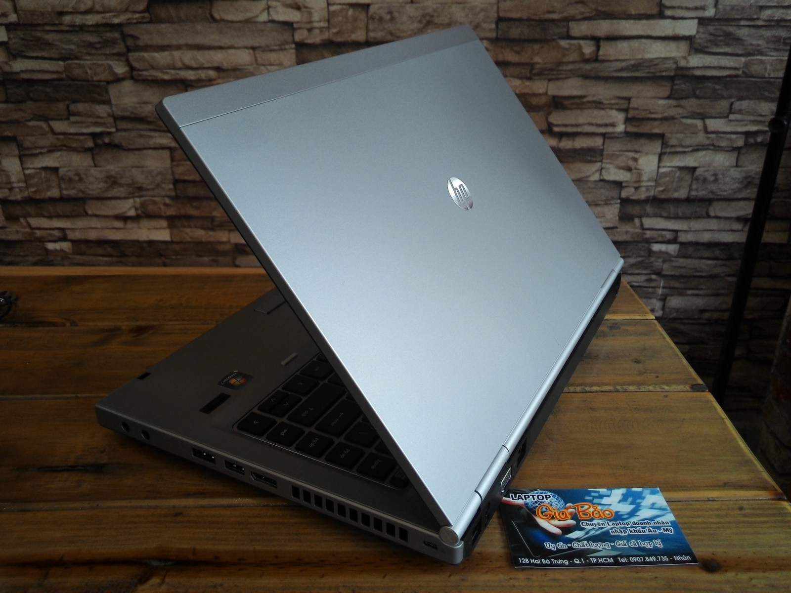 HP 8460p Resize (2).jpg