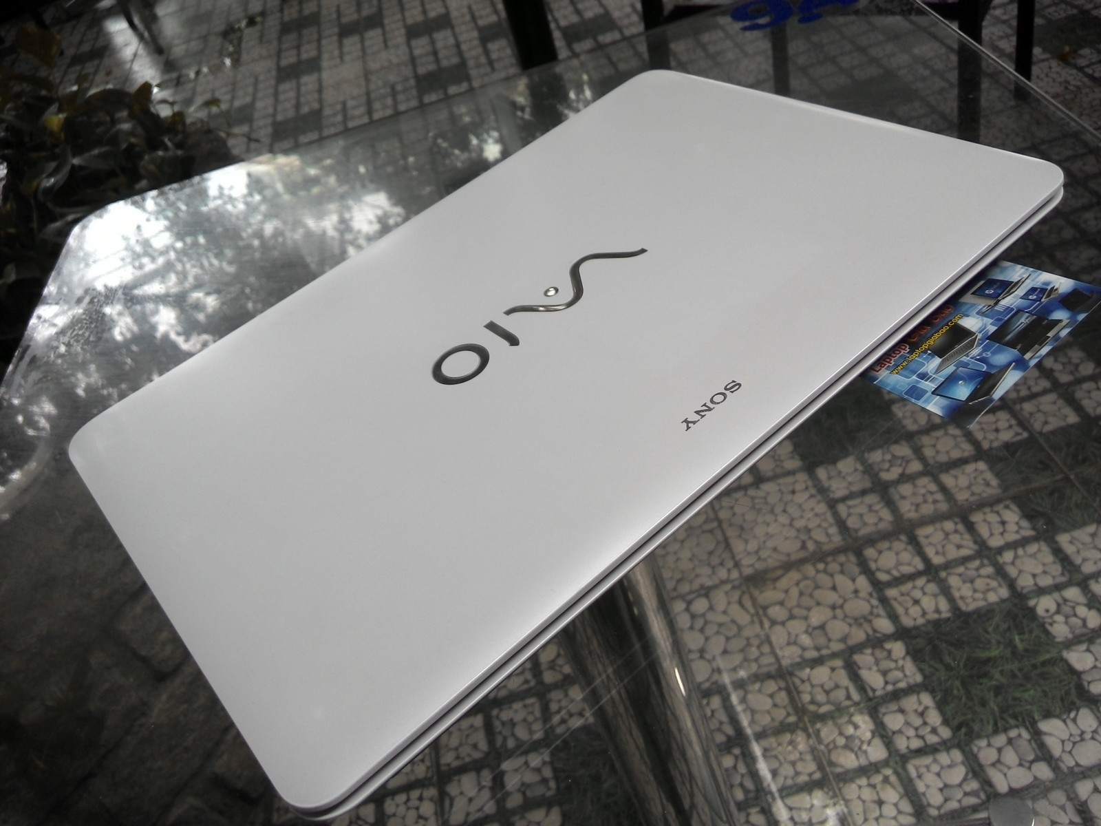 Sony Vaio SVF15 Resize (2).jpg