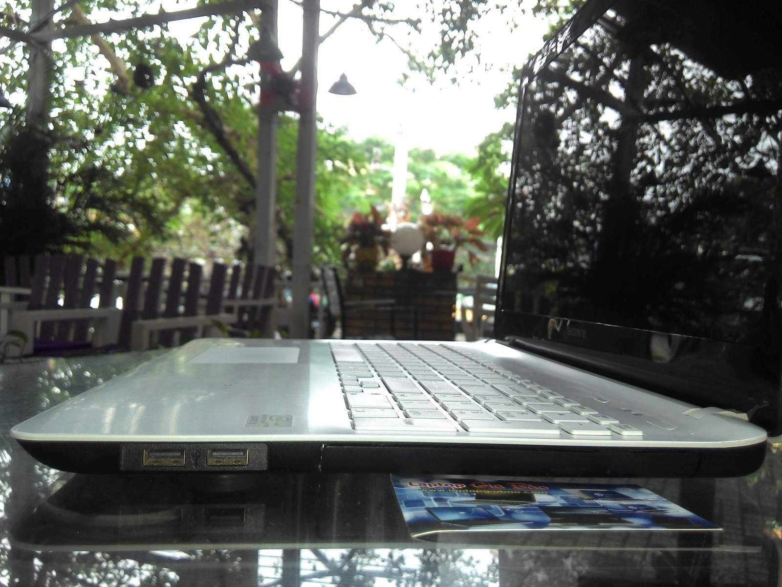 Sony Vaio SVF15 Resize (8).jpg