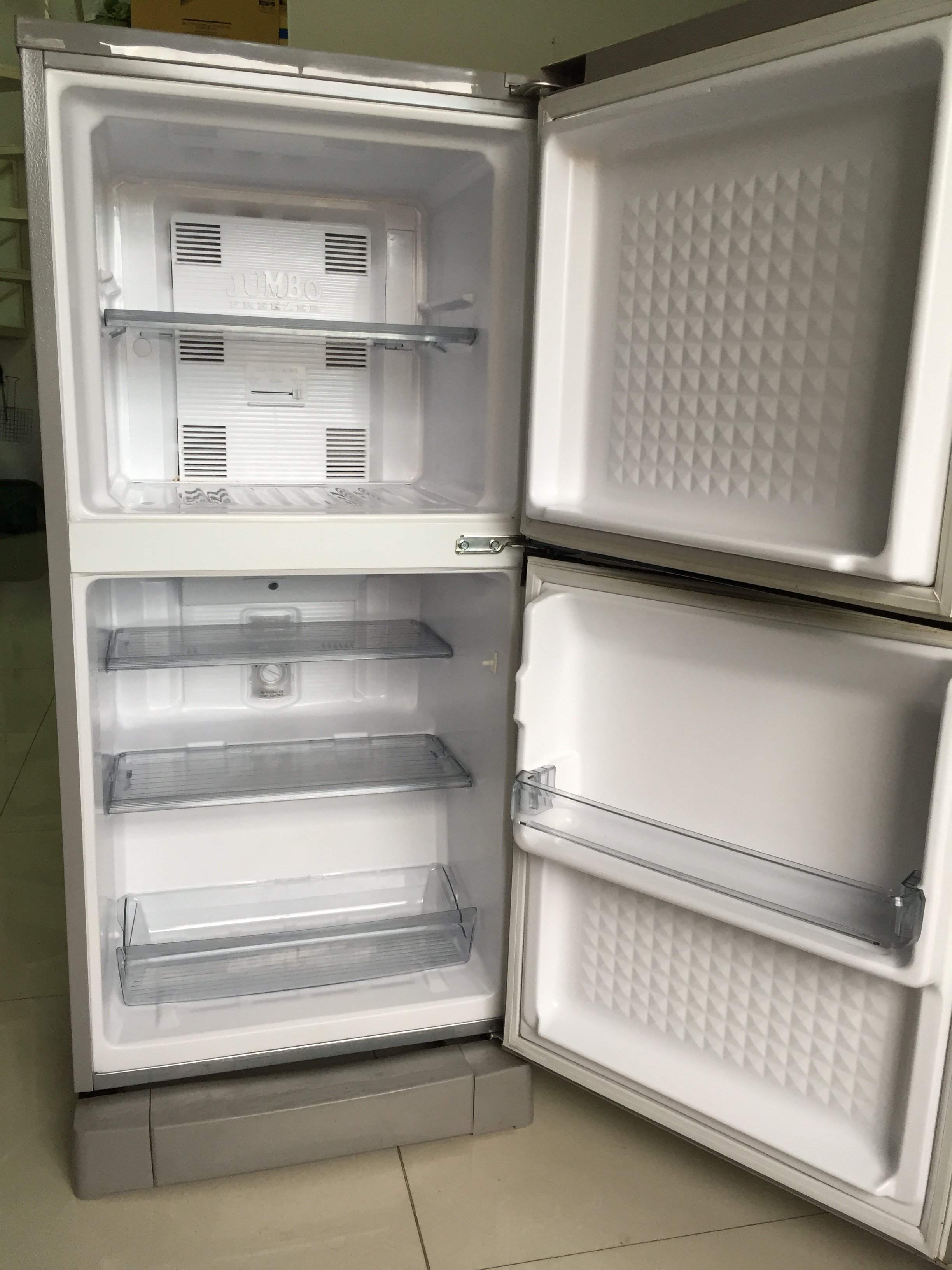Tủ lạnh Panasonic 135l còn bảo hành giá rẻ - 2.600.000đ