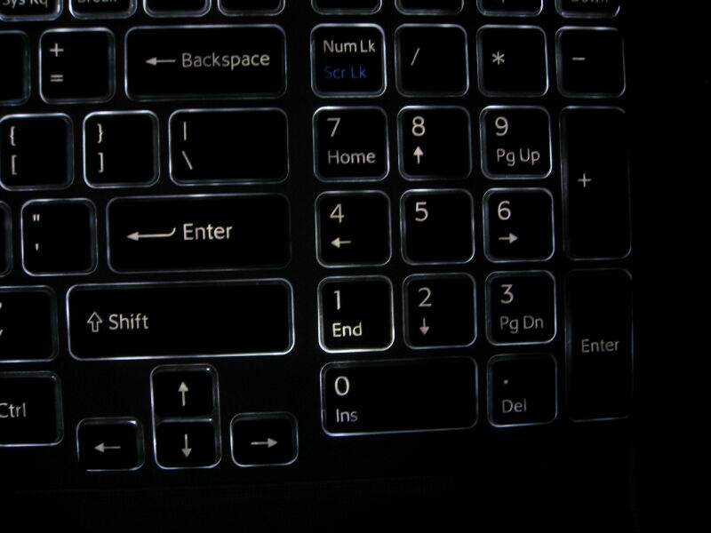 key led vaio f1.jpg