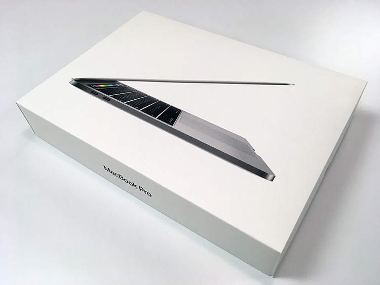 Macbook-Pro-2016-Box.jpg