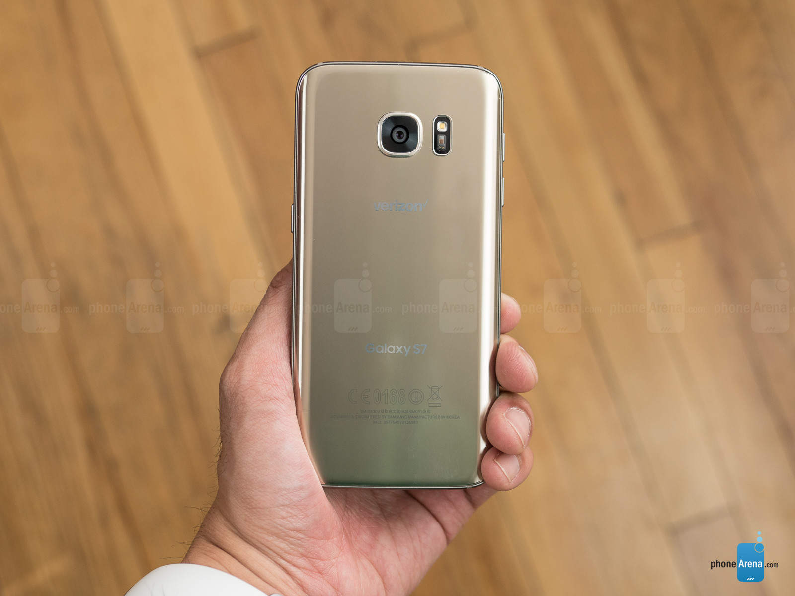 Samsung-Galaxy-S7-Review-002.jpg
