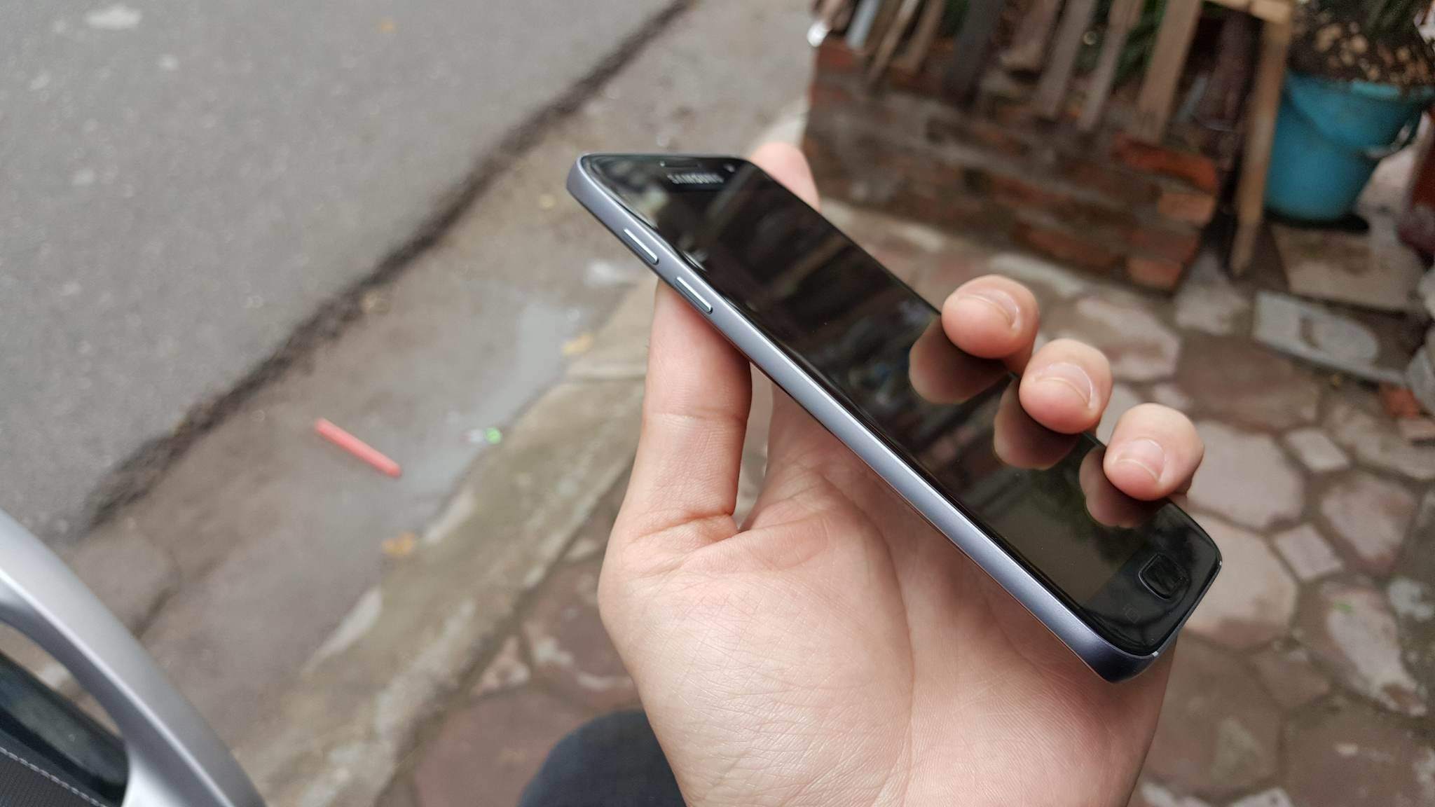 galaxy s7 quoc te (3).jpg