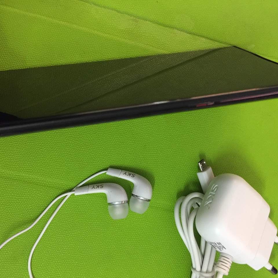 15226530_902447593224860_1107469992_n.jpg