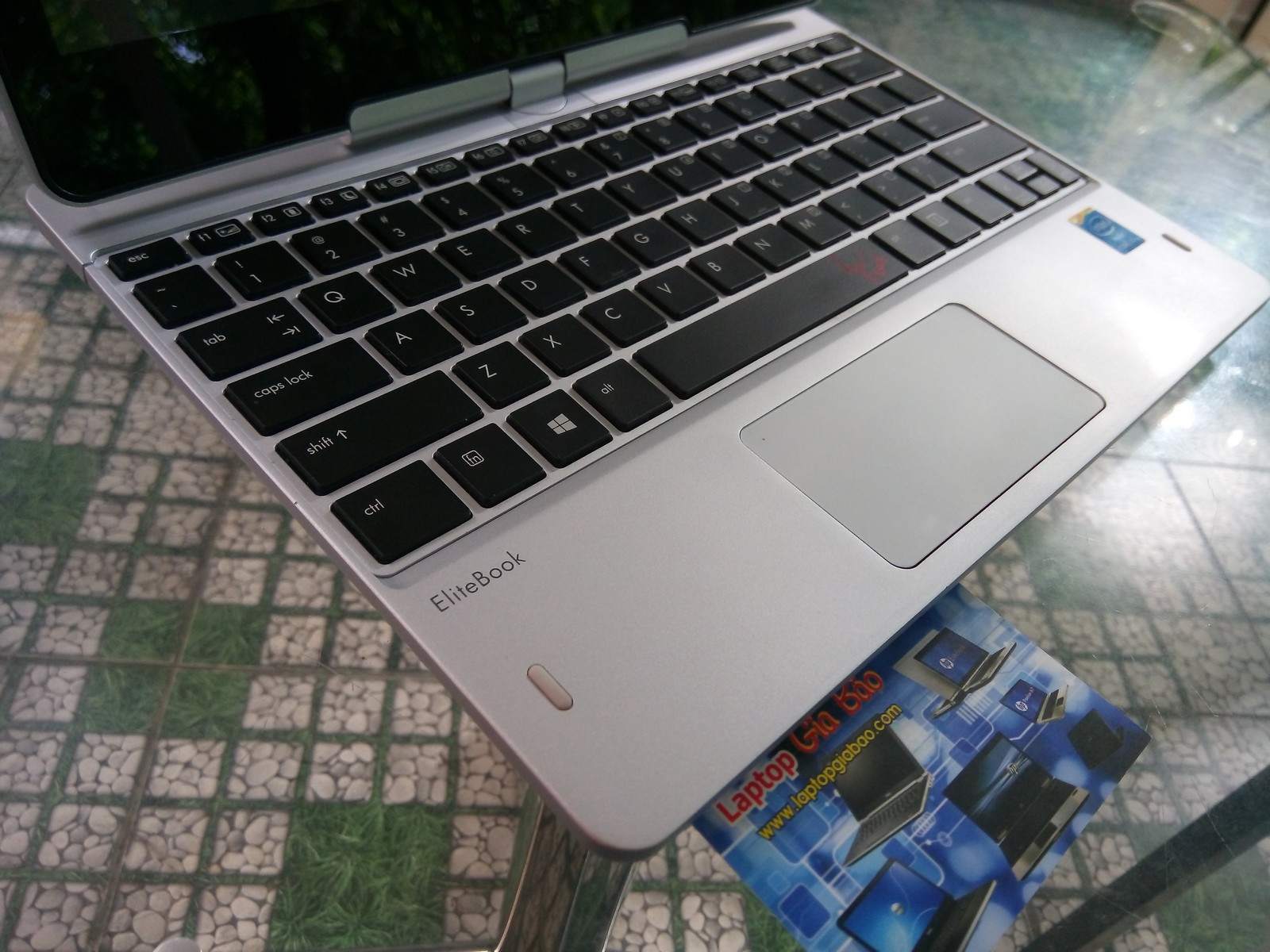 HP 810 G2 Resize (11).JPG