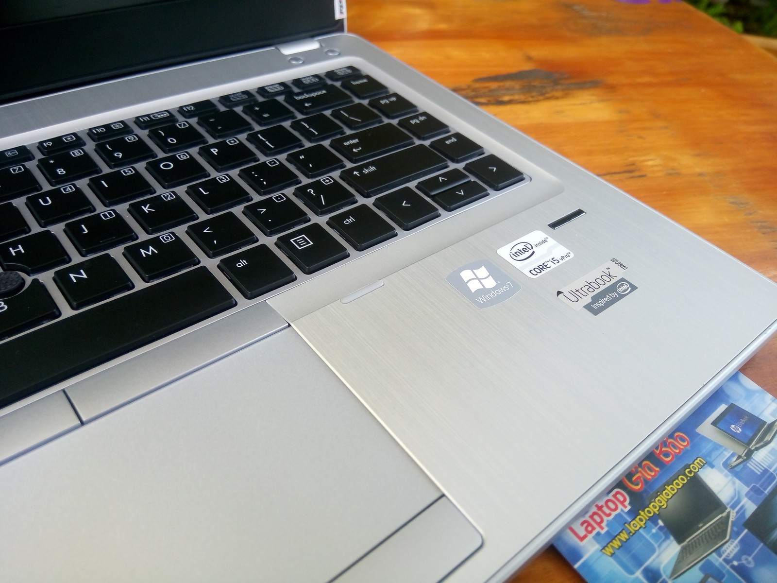 HP Folio 9470M Resize (6).jpg