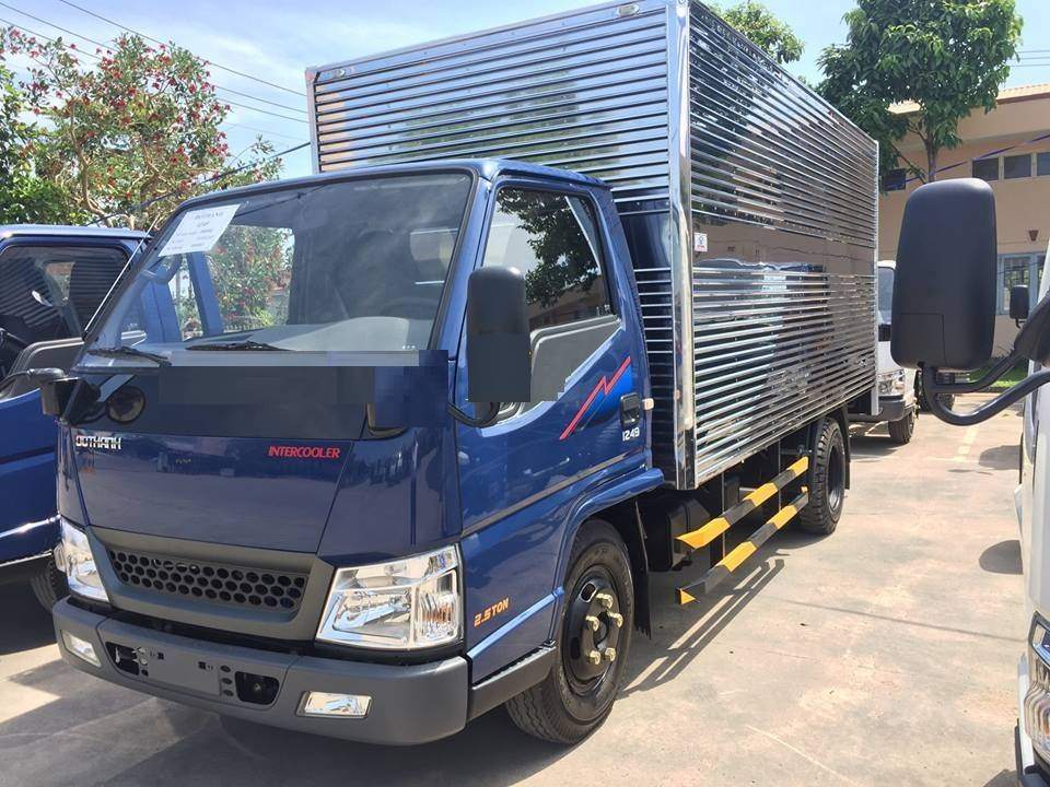 xe tải hyundai 2t4 iz49 (4).jpg