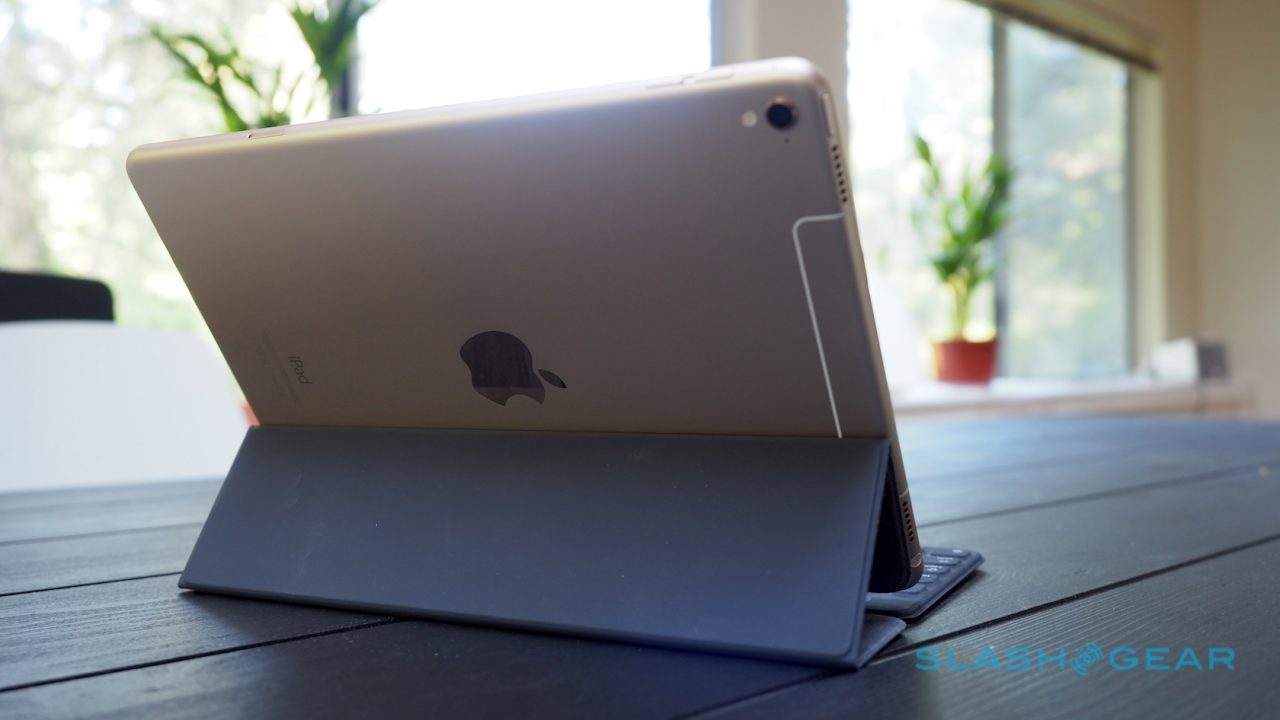 apple-ipad-pro-97-review-12-1280x720.jpg