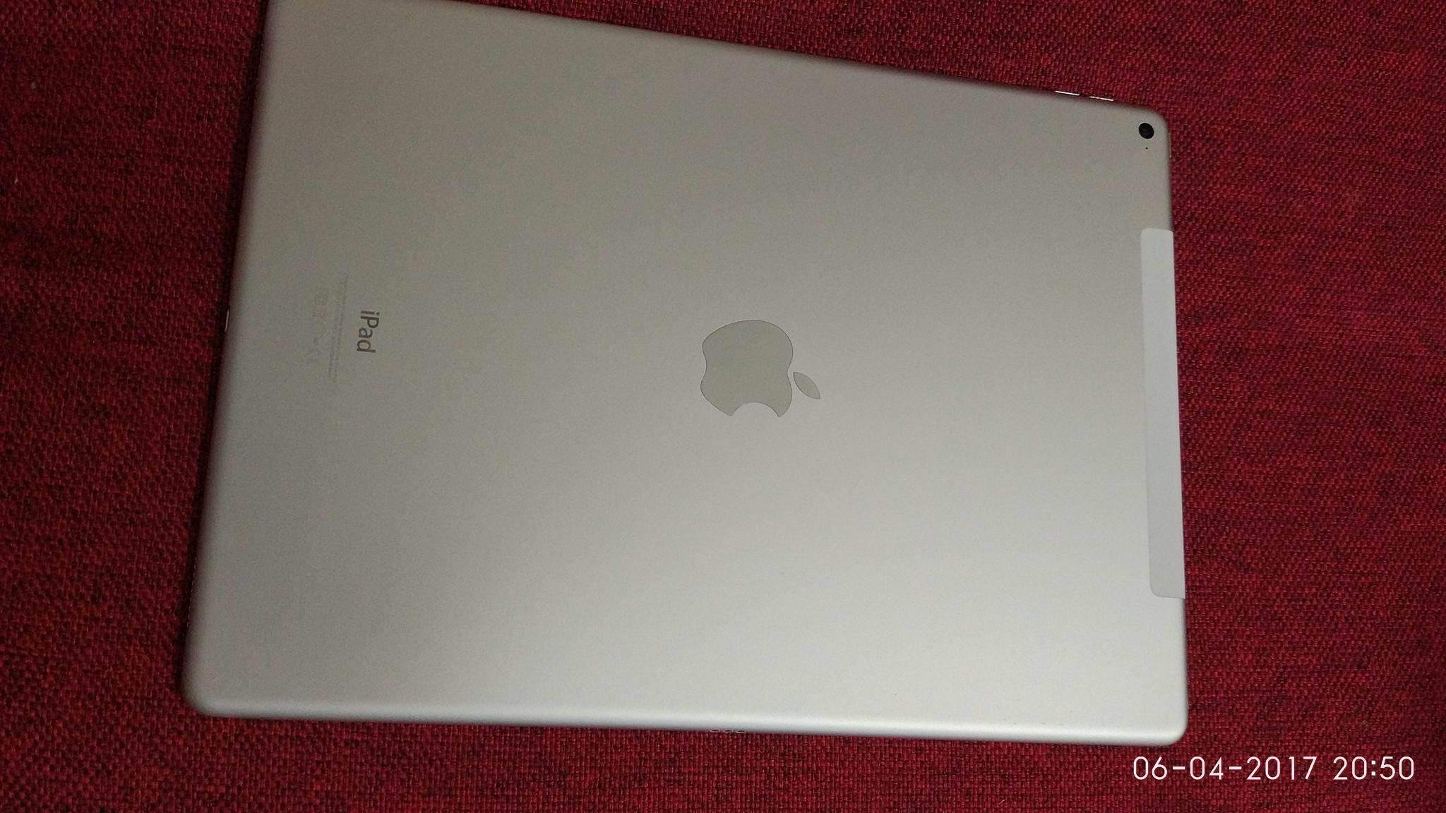 17758618_277174506060471_8146060884465916245_o.jpg