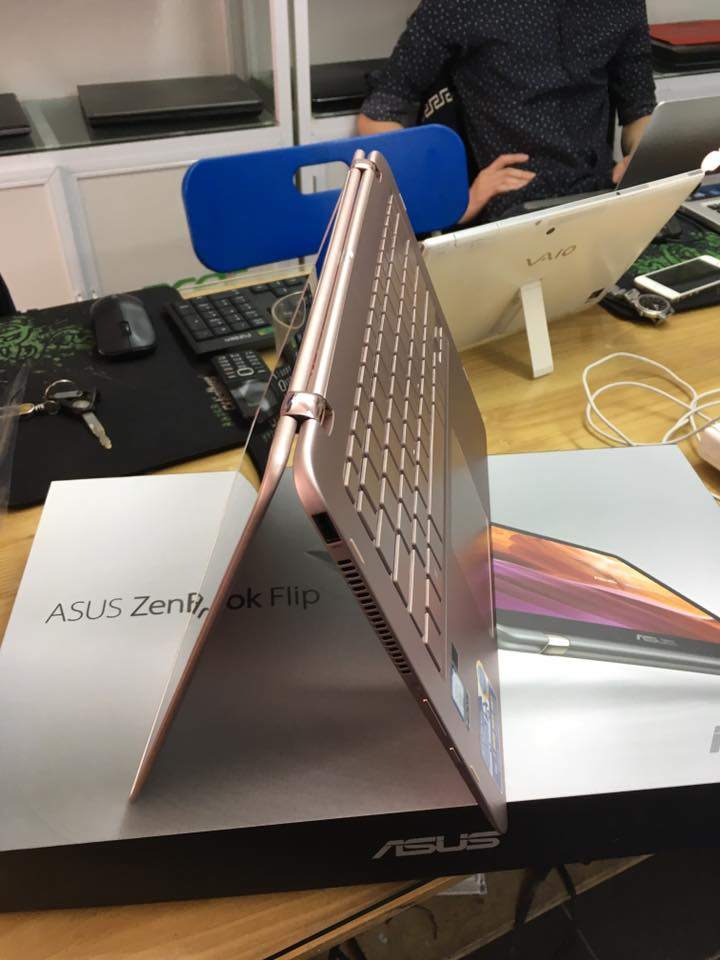 17903905_1255757451205910_850873453329119599_n.jpg