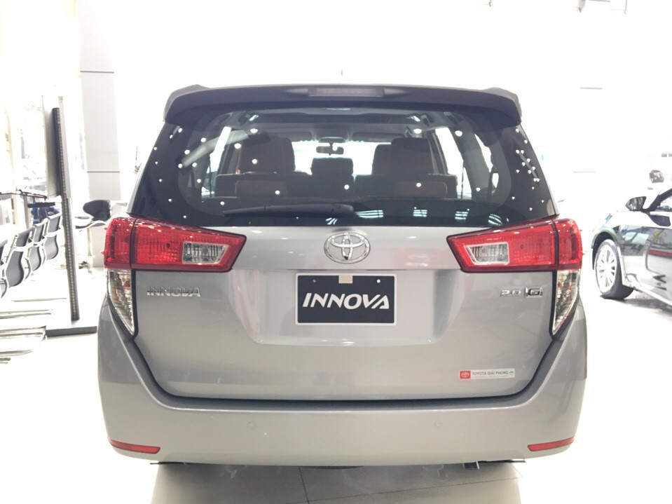 Toyota Innova 2017 0901922686.jpg