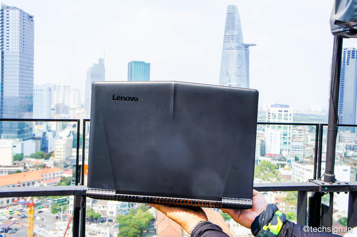 lenovo-vua-ra-mat-2-dong-laptop-legion-y520-va-y720-danh-cho-game-thu-7.jpg