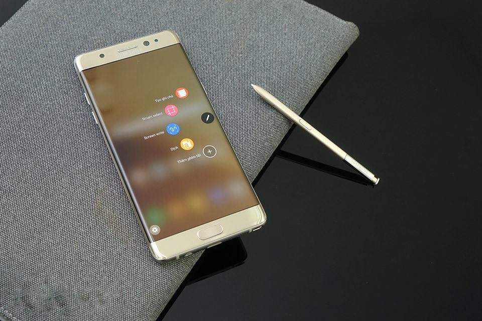 8434718_8420988_8418746_8404670_note7-_hungmobile1.jpg