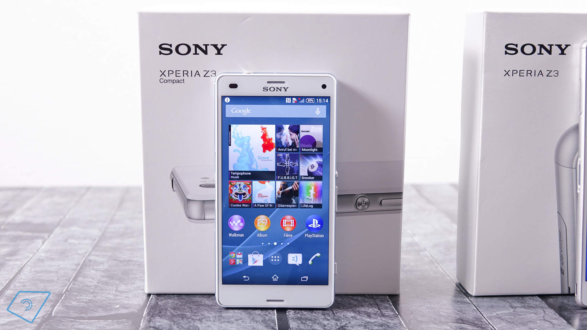 Sony-Xperia-Z3-compact-unboxing-7.jpg