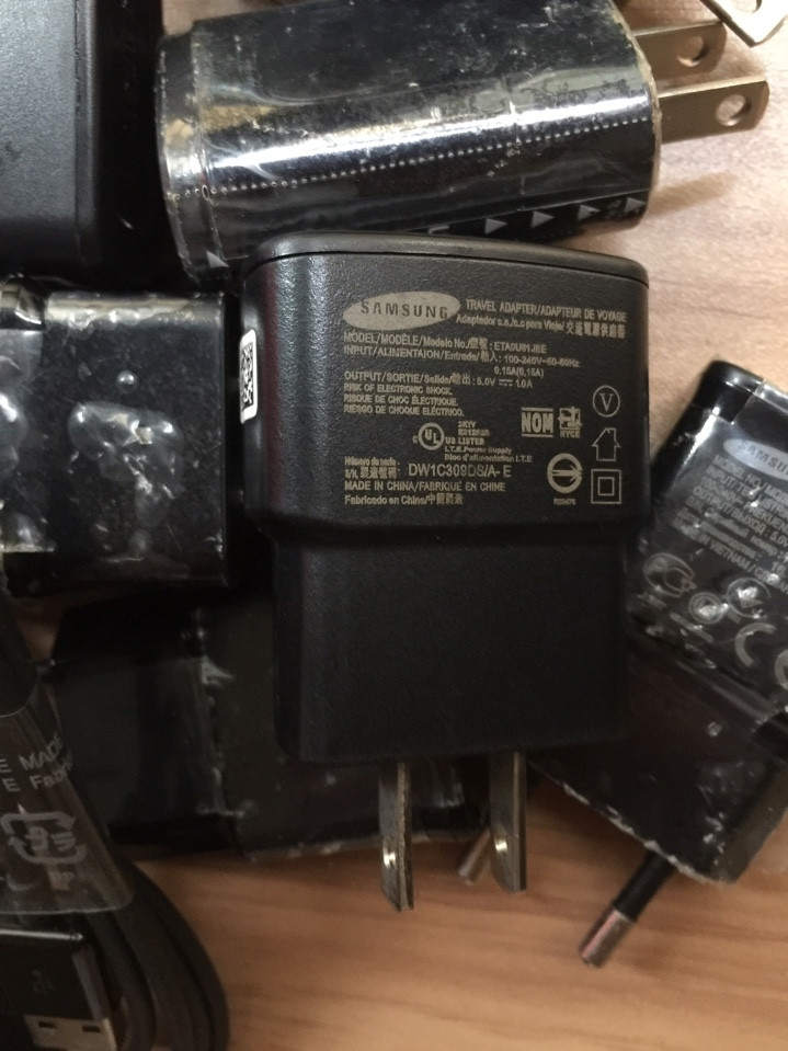 z651447613858_a96aebe3277936833b329b0295ccf6b8.jpg
