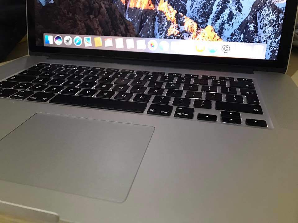 19430129_1571062102924583_1145088309204322219_n.jpg