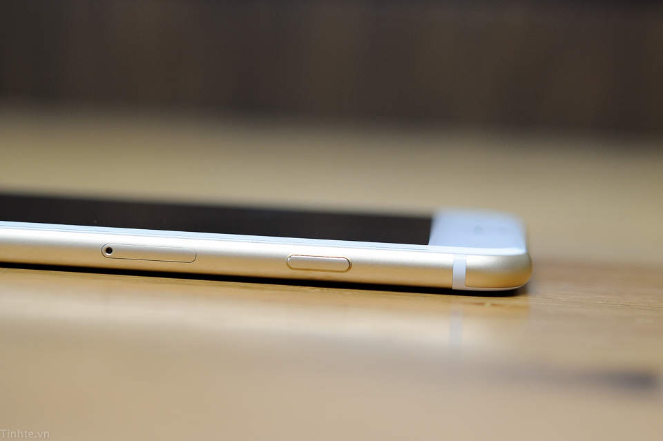 2611399_Apple_iPhone_6_Plus-15.jpg