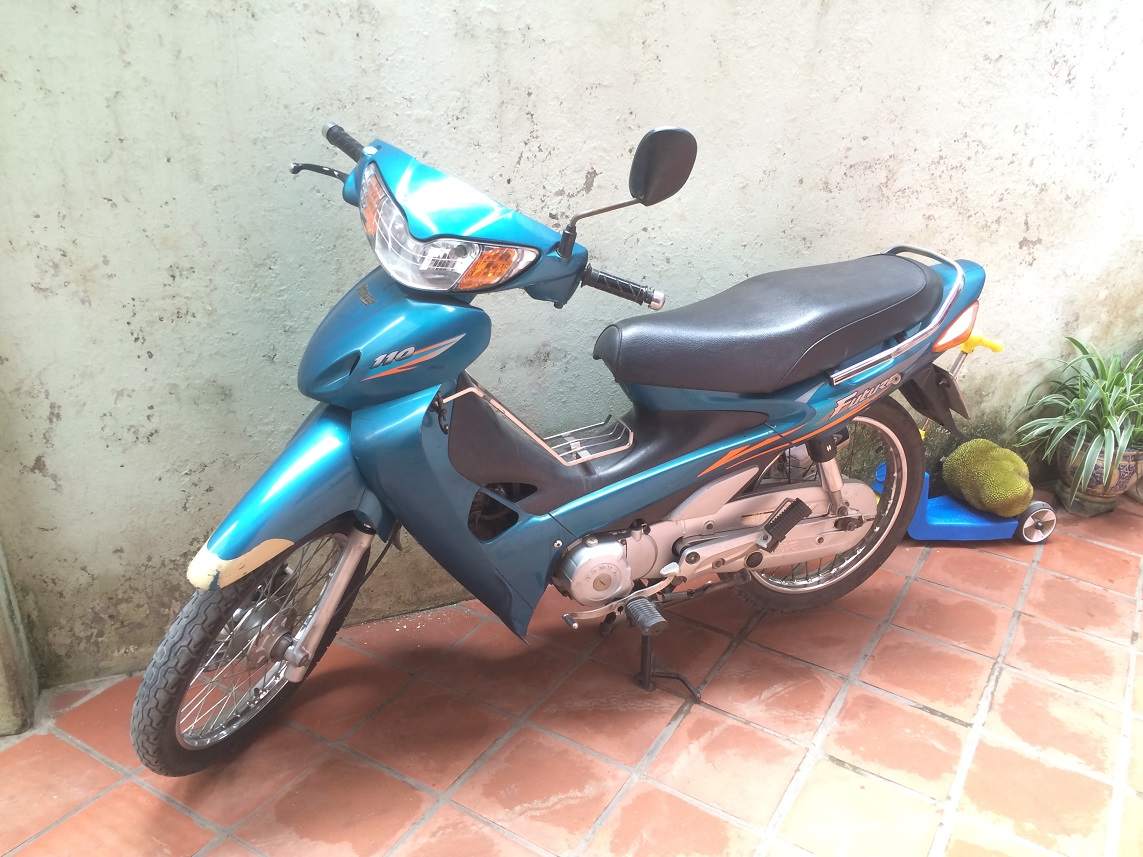 future xanh ngọc (4).JPG