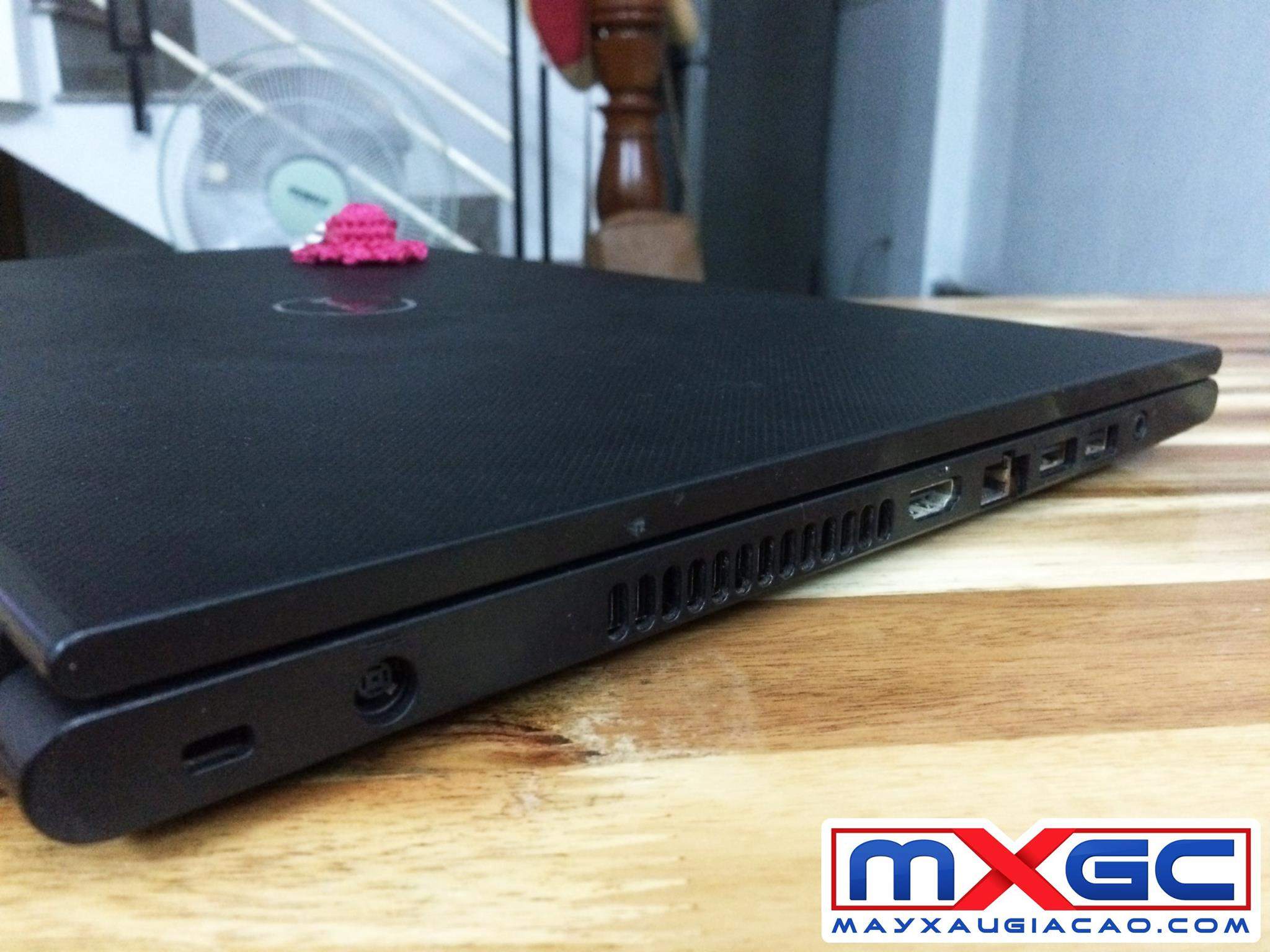 dell-3543-i5-vga-NVIDIA-2gb-may-xau-gia-cao-7.jpg