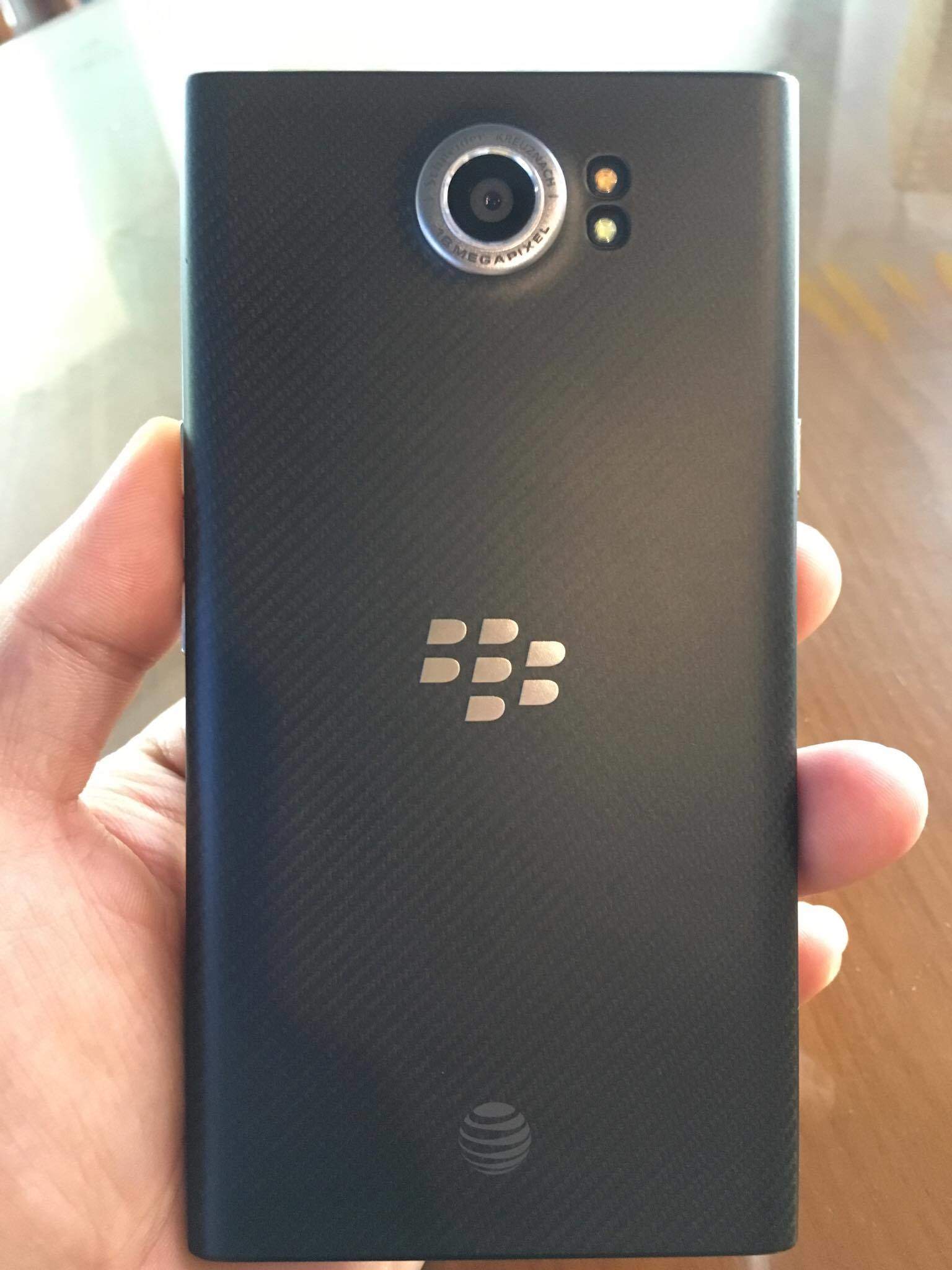 19893770_679529488899127_1368332153_o.jpg