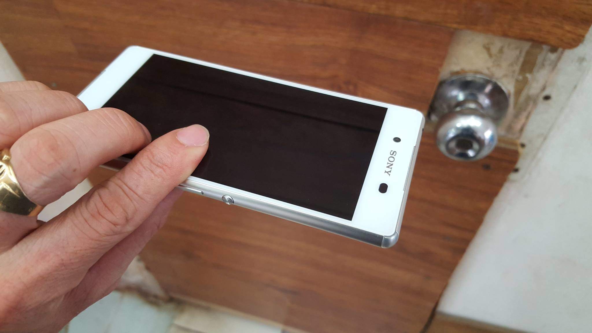sony z444.jpg