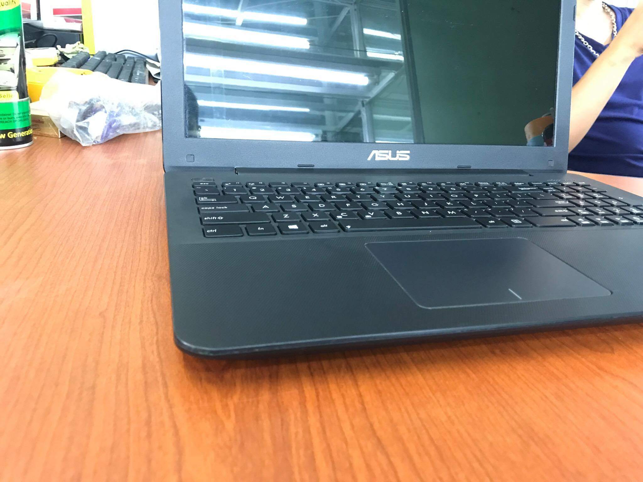 asus dek 2.jpg