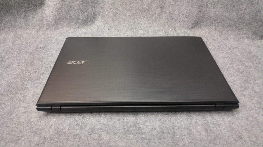 Acer E5-01.jpg