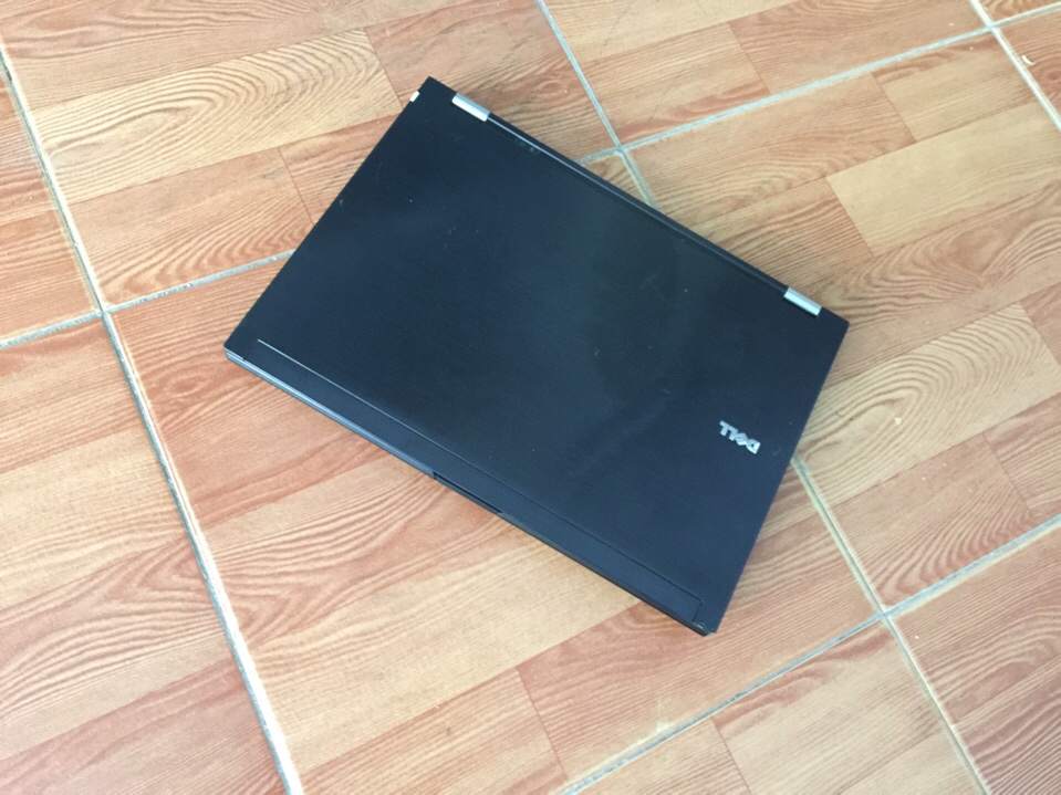 z729685328794_a17e43d49246bd62654e870090036e56.jpg
